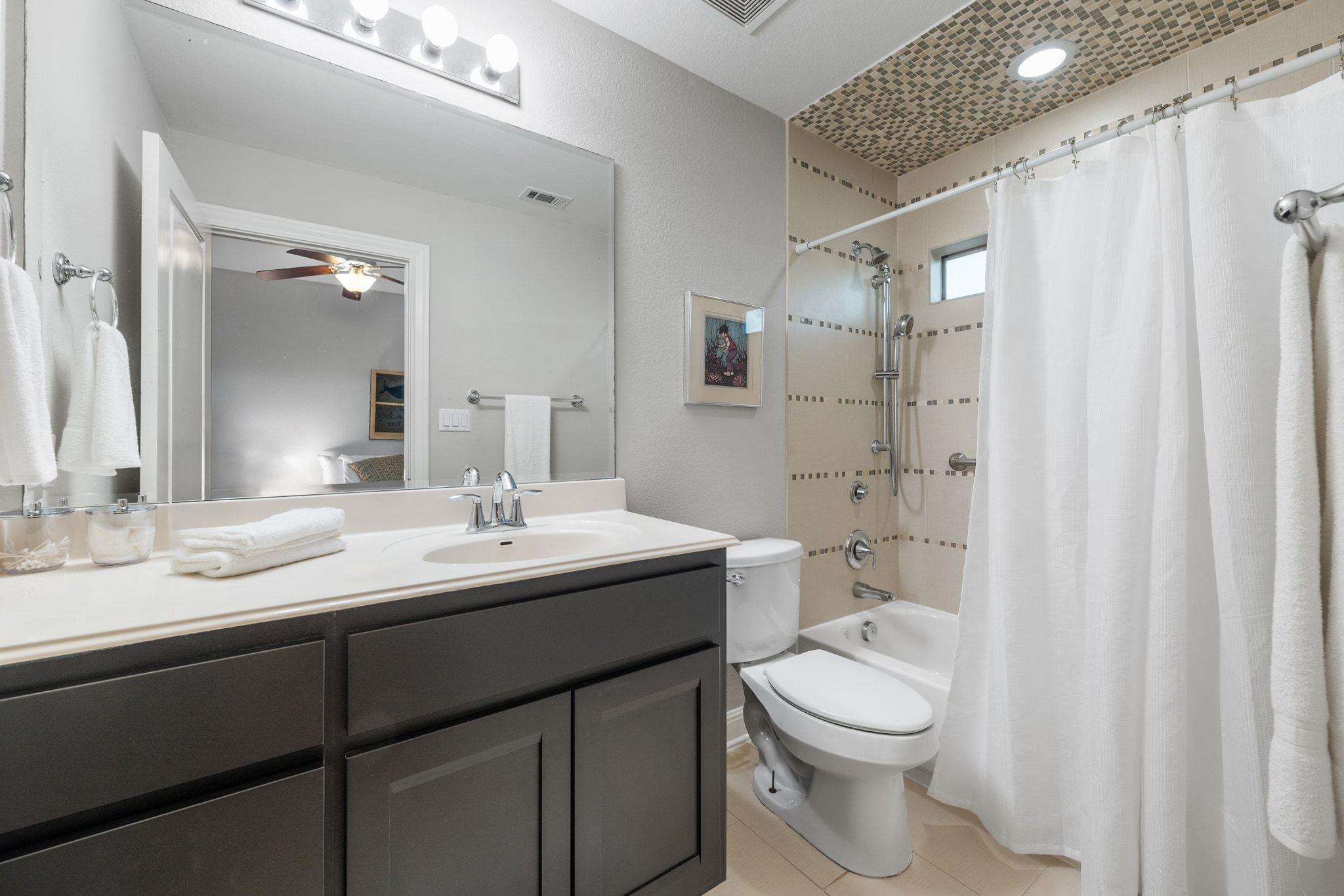 12013 Palisades Pkwy, Austin, TX 78732