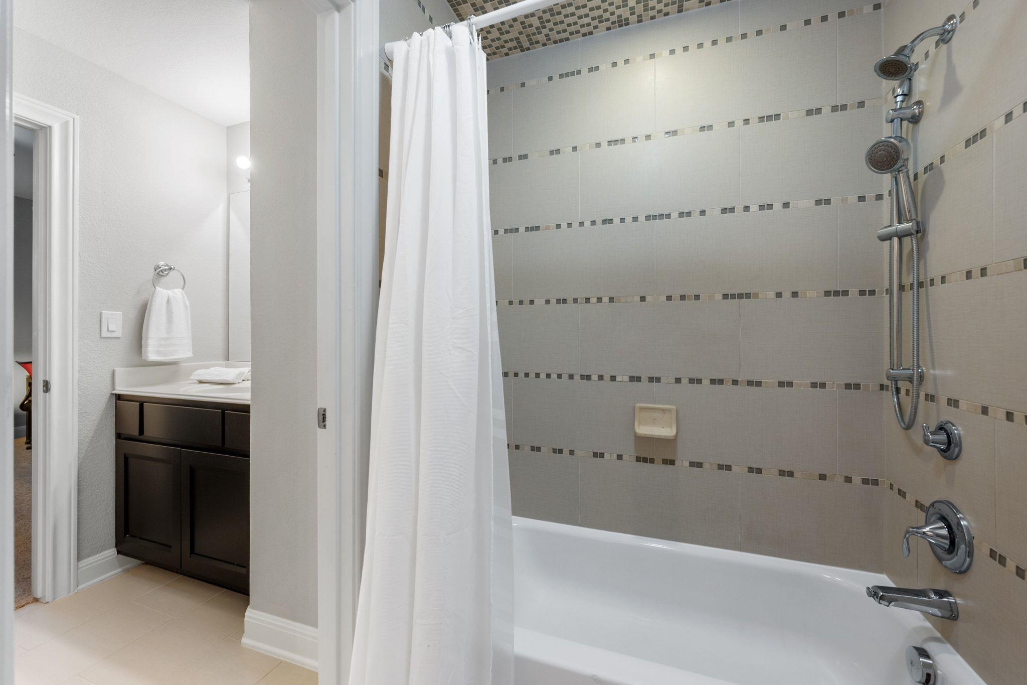 12013 Palisades Pkwy, Austin, TX 78732