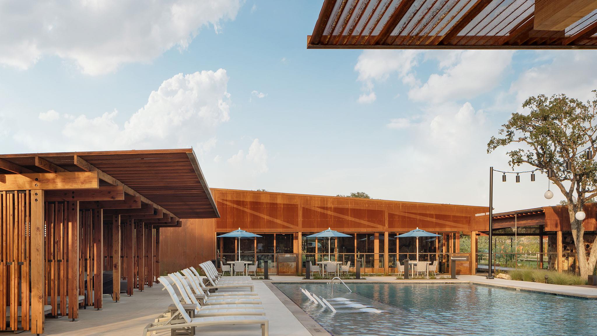 537 Summer Place Ln, Georgetown, TX 78628