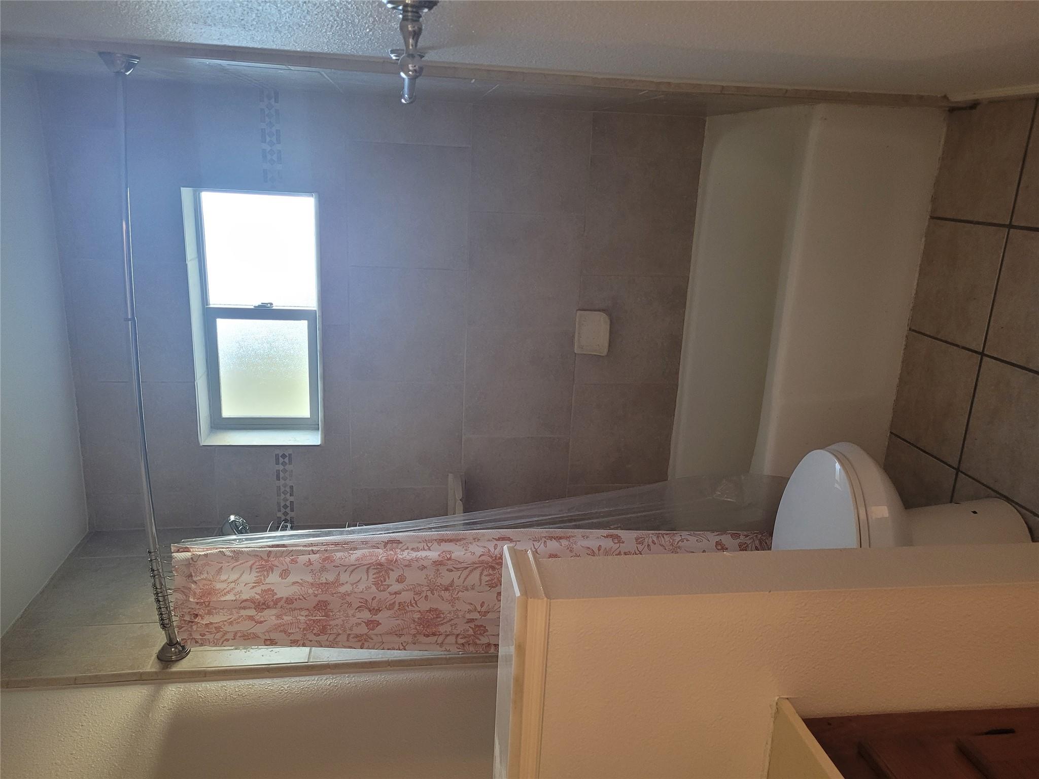 306 E Anderson Ave, Round Rock, TX 78664