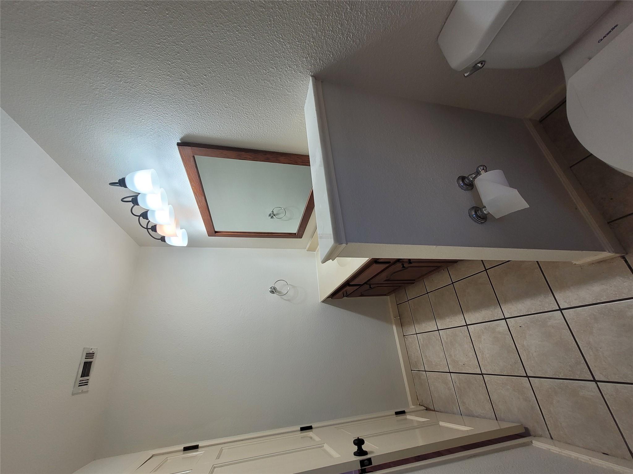 306 E Anderson Ave, Round Rock, TX 78664