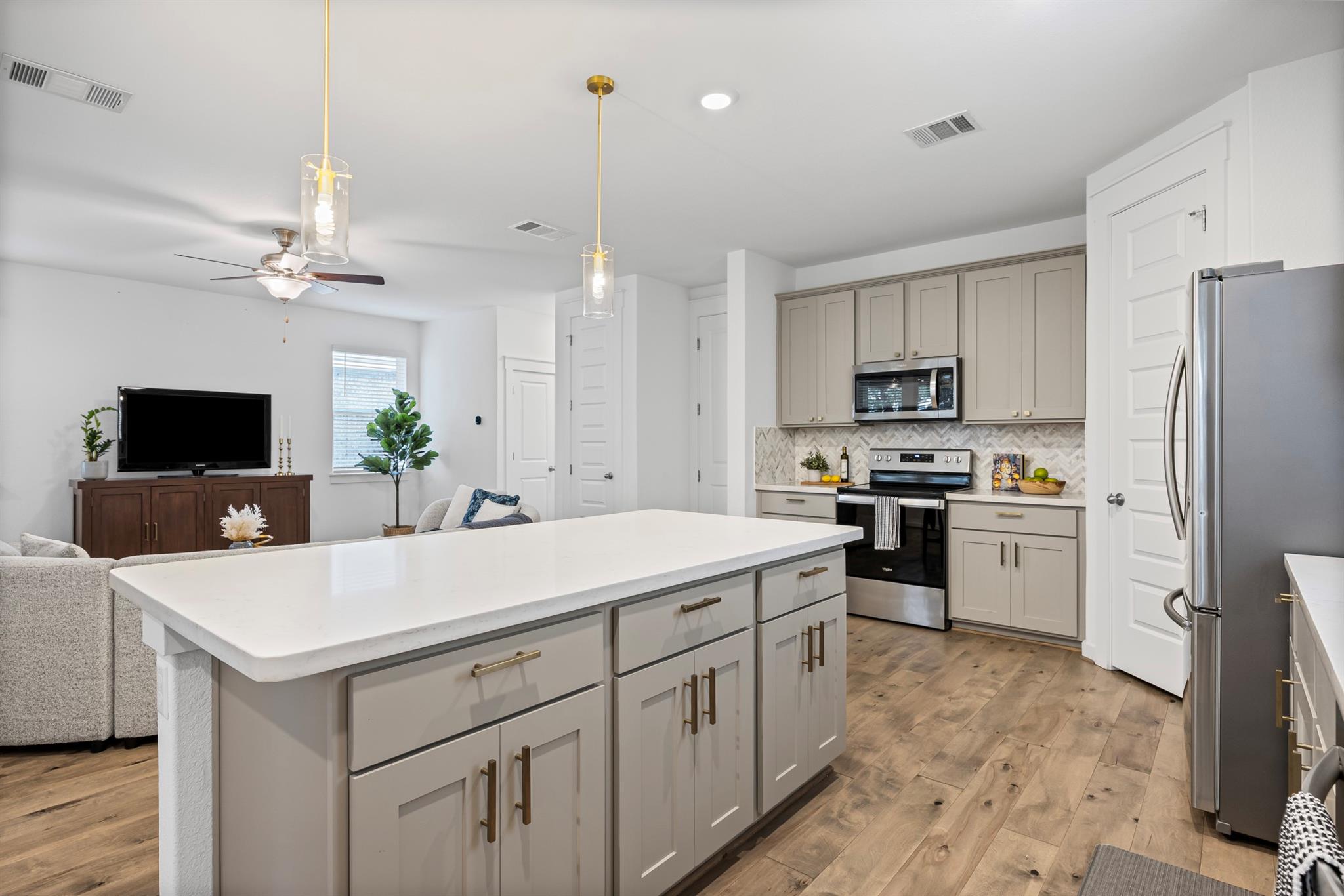 7908 Autumn Moor Bnd, Lago Vista, TX 78645