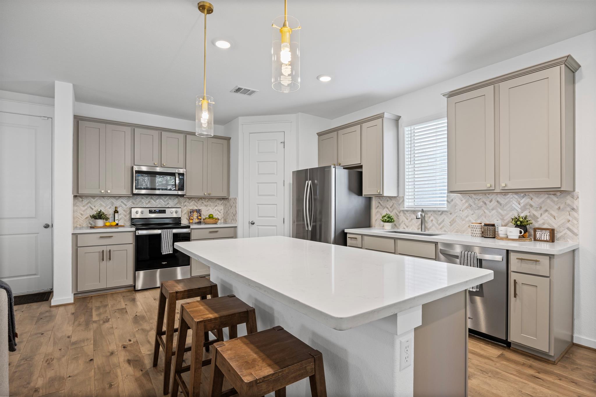 7908 Autumn Moor Bnd, Lago Vista, TX 78645