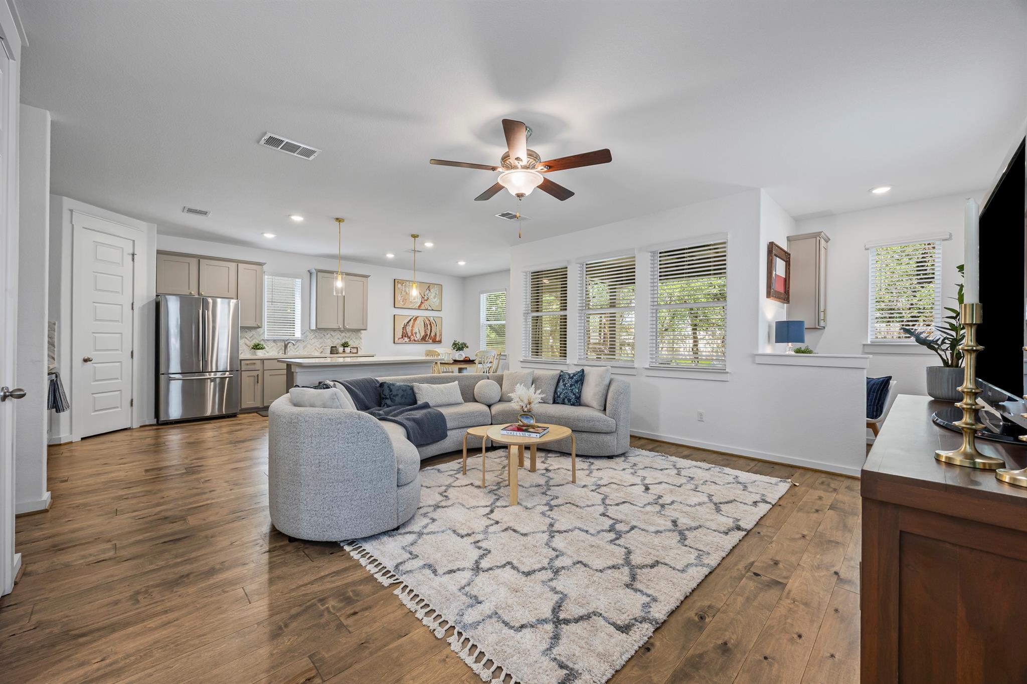 7908 Autumn Moor Bnd, Lago Vista, TX 78645