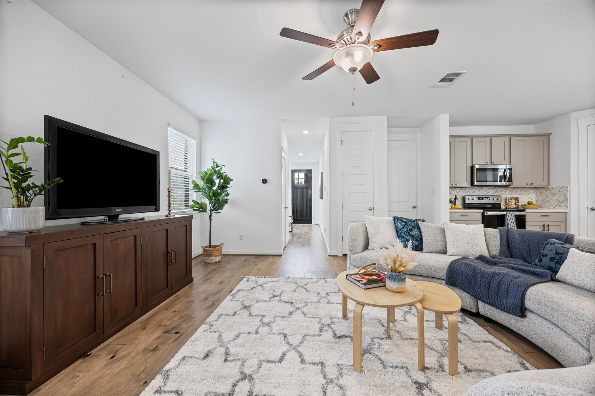 7908 Autumn Moor Bnd, Lago Vista, TX 78645