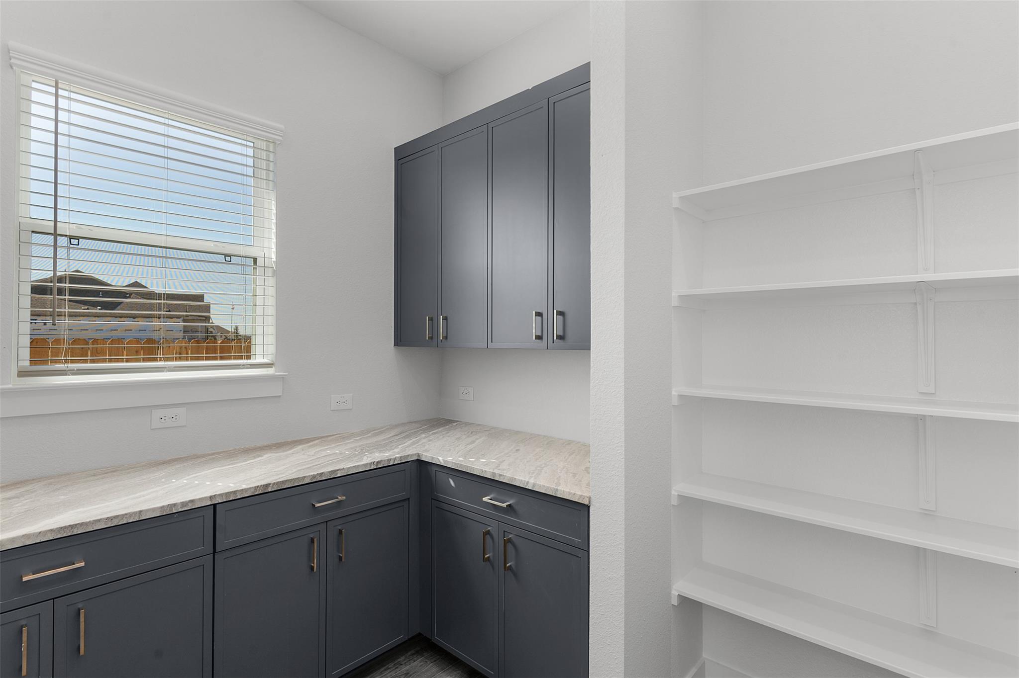 276 Oak Blossom Rd, Liberty Hill, TX 78642