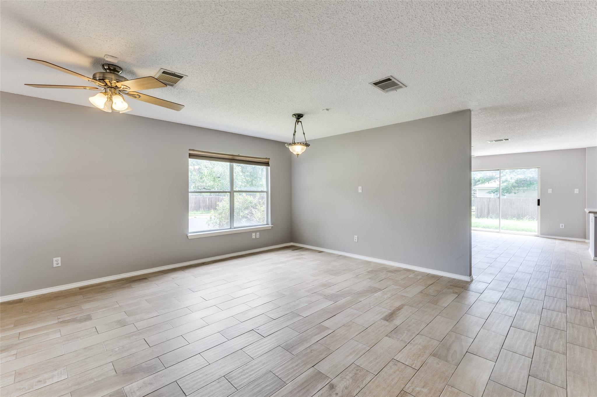 2200 Milan Dr, Cedar Park, TX 78613