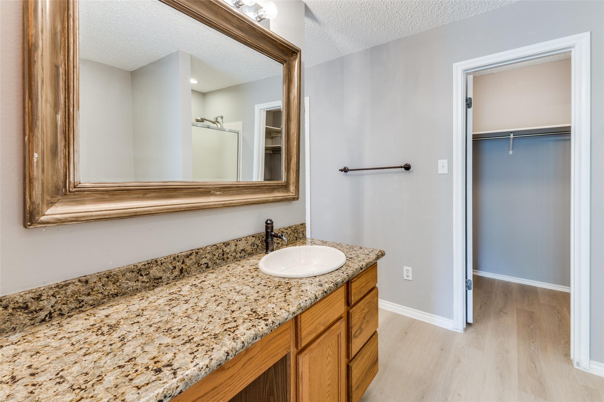 2200 Milan Dr, Cedar Park, TX 78613