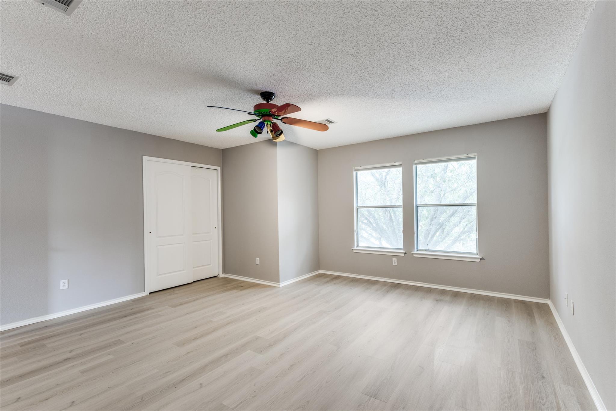 2200 Milan Dr, Cedar Park, TX 78613