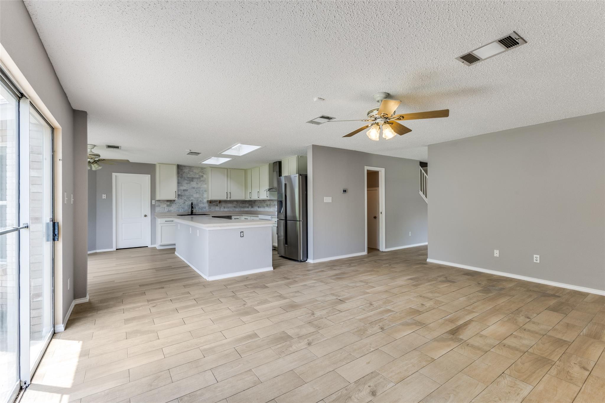 2200 Milan Dr, Cedar Park, TX 78613