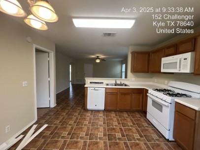 152 Challenger, Kyle, TX 78640