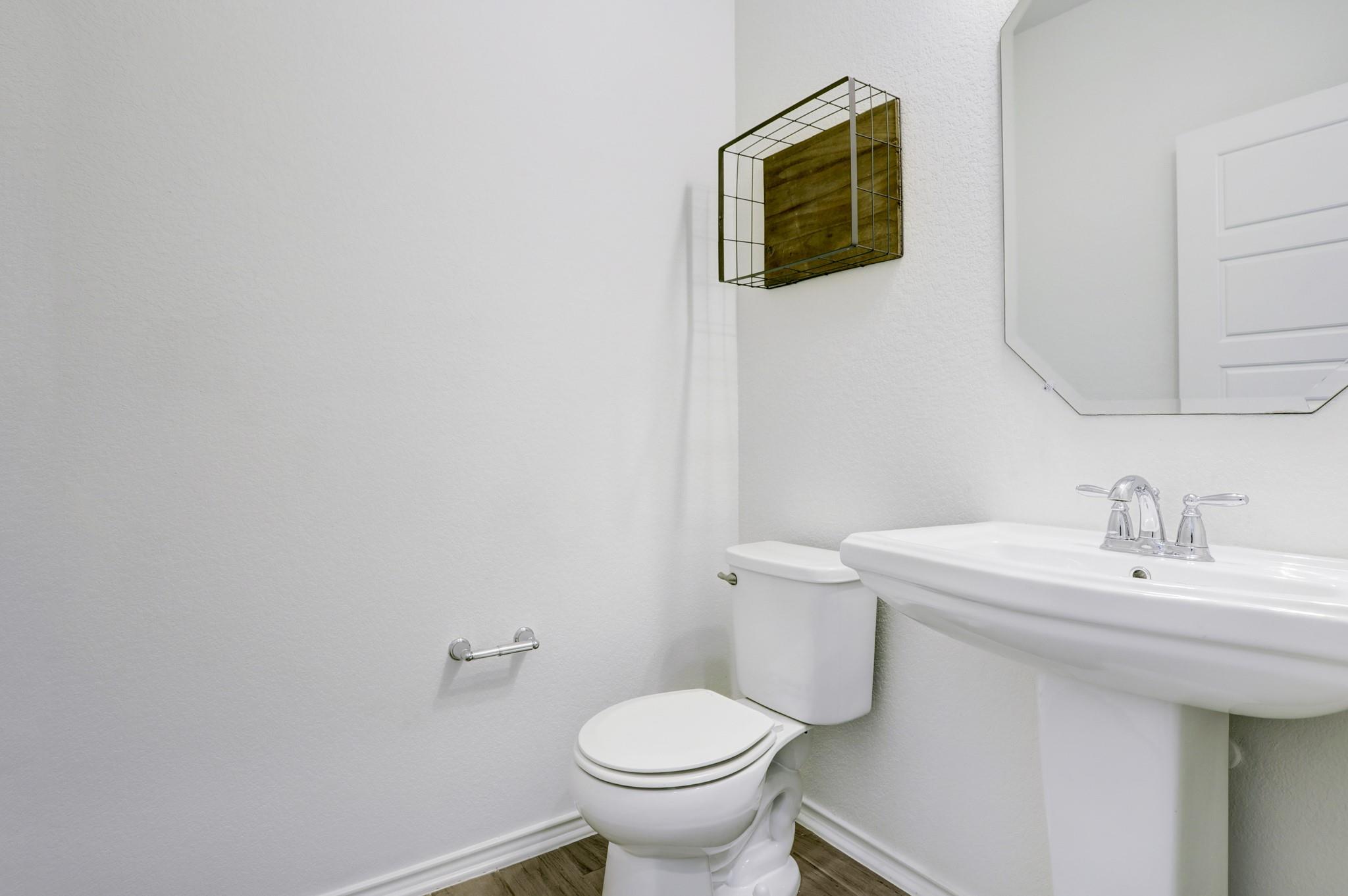 2106 Tasmanian Tiger Trce # 40, Austin, TX 78728