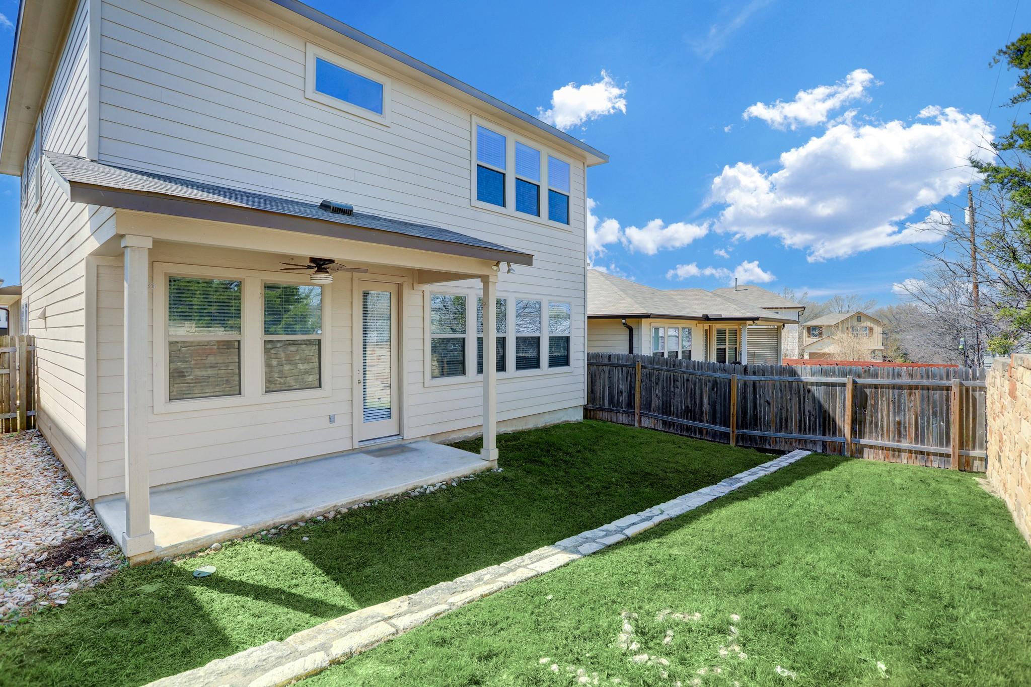 2106 Tasmanian Tiger Trce # 40, Austin, TX 78728