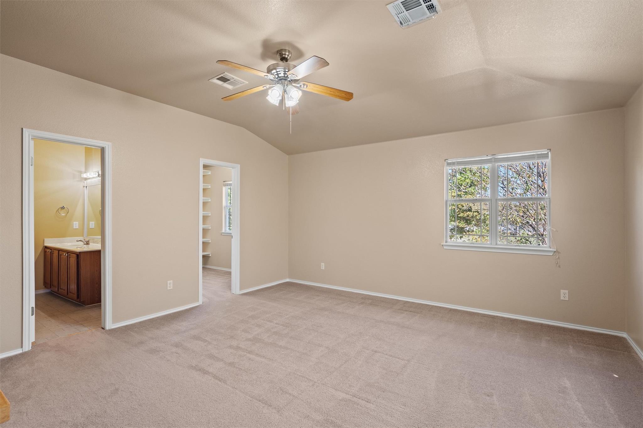 185 Billingsley Hts, Cedar Creek, TX 78612