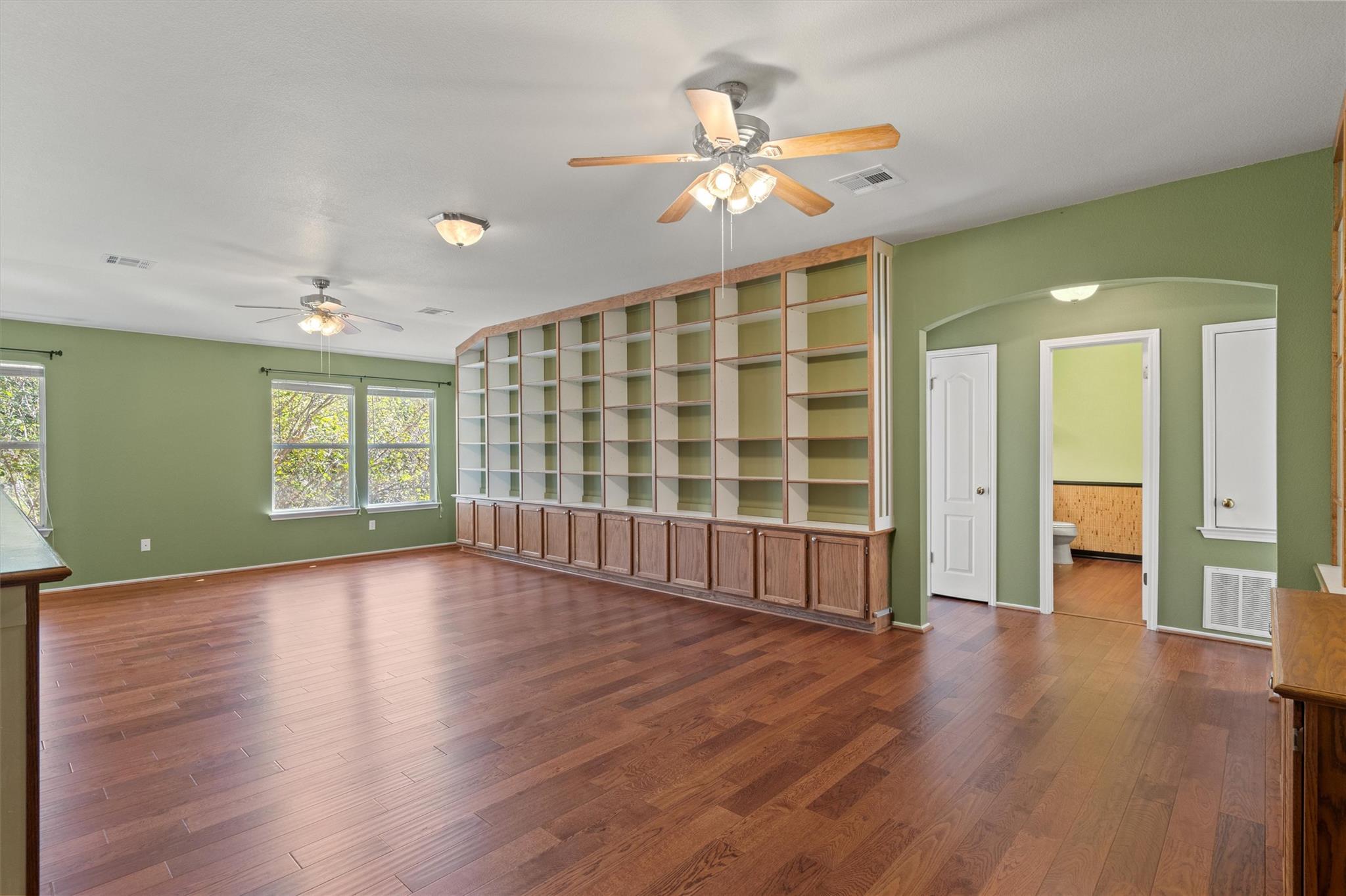 185 Billingsley Hts, Cedar Creek, TX 78612