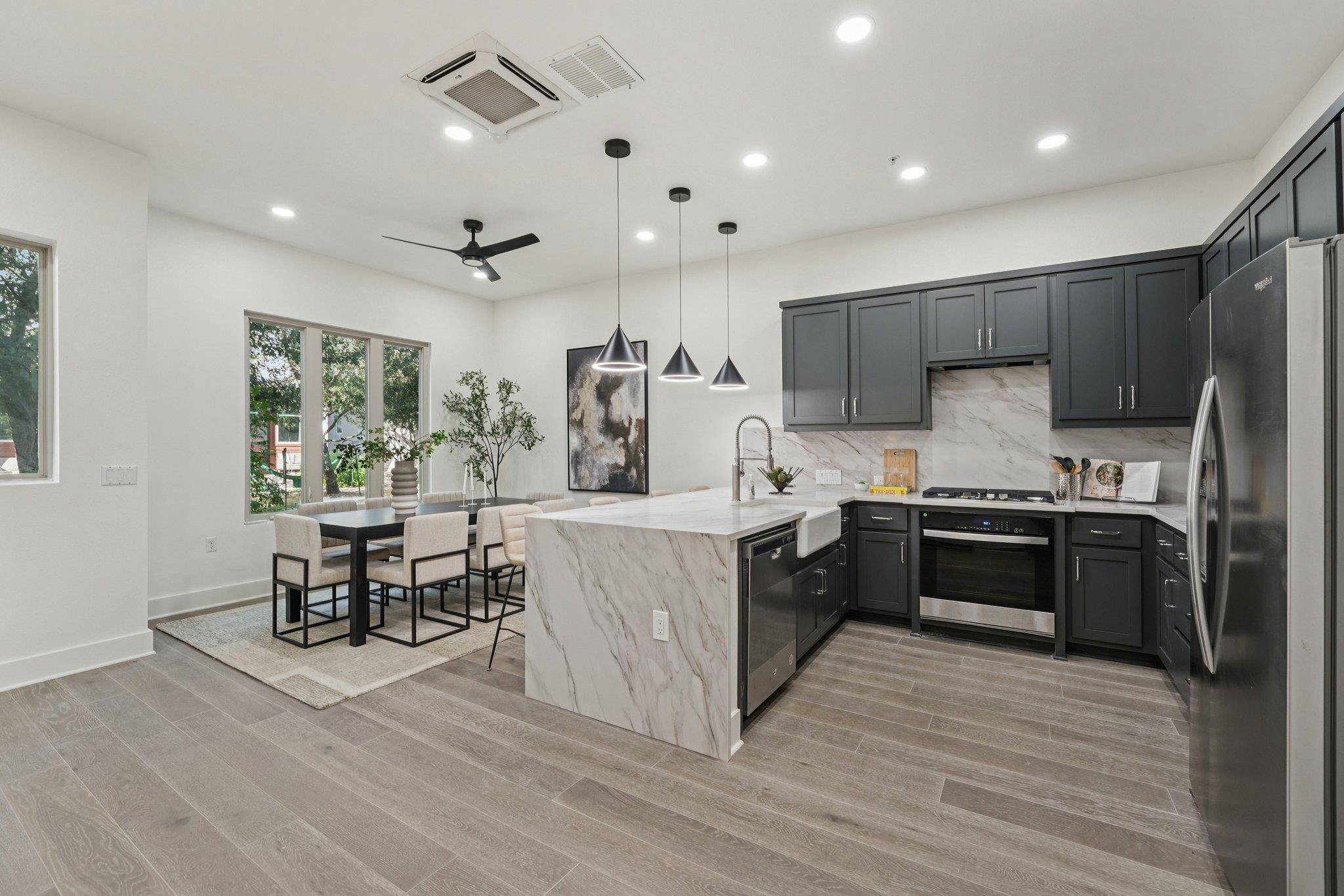 2811 Zach Scott St, Austin, TX 78723