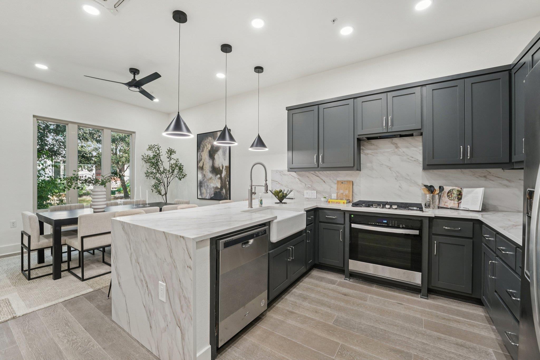 2811 Zach Scott St, Austin, TX 78723