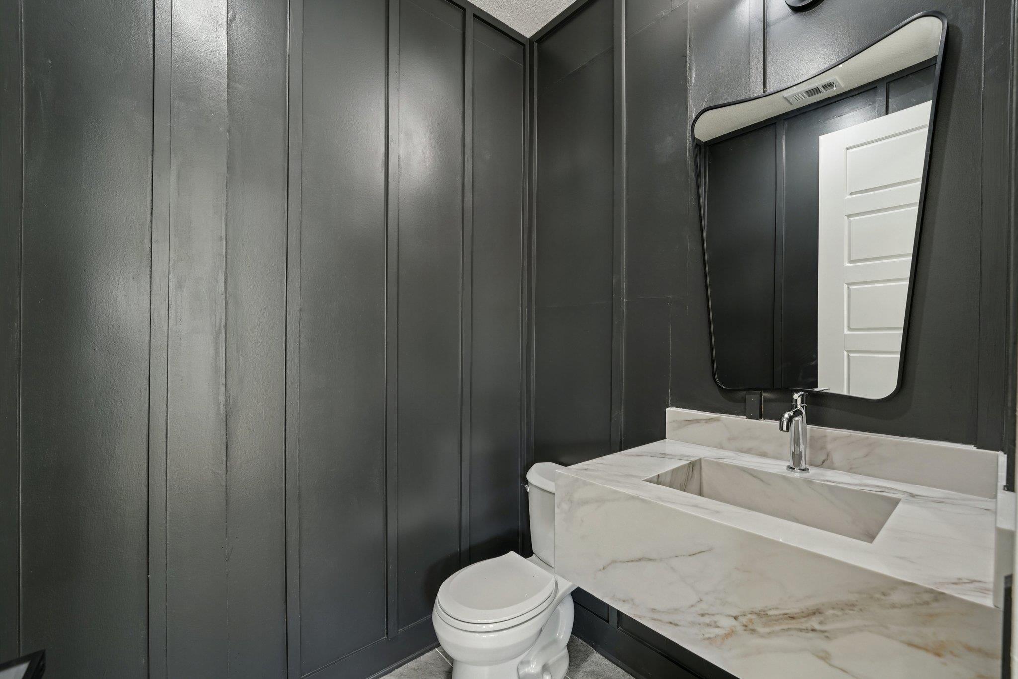 2811 Zach Scott St, Austin, TX 78723