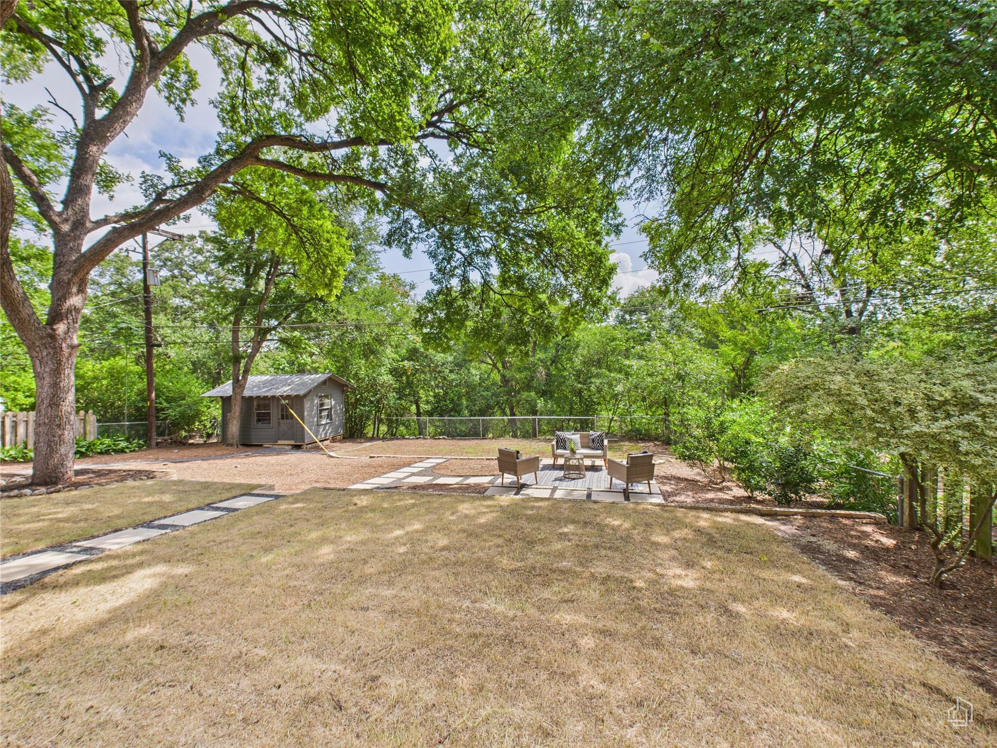 7019 Creighton Ln, Austin, TX 78723