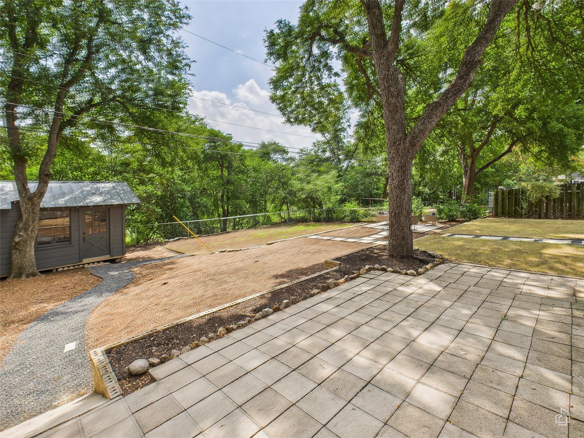 7019 Creighton Ln, Austin, TX 78723