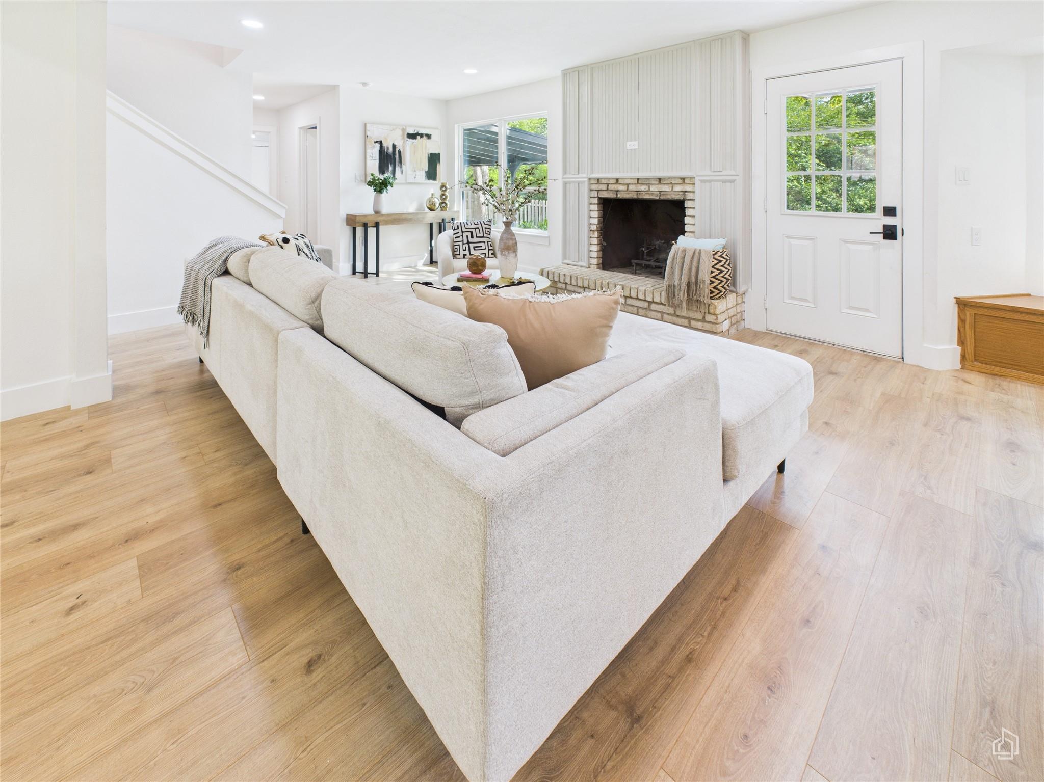 7019 Creighton Ln, Austin, TX 78723