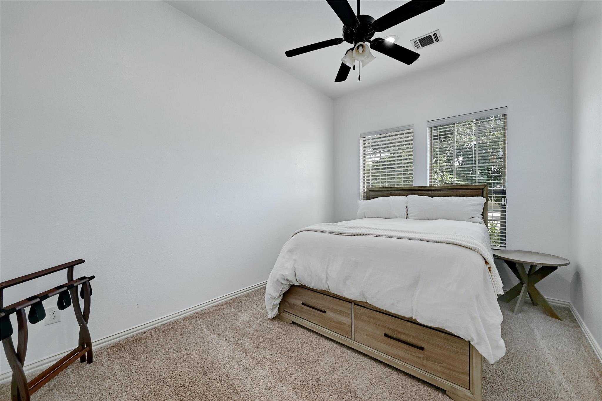 2812 Saint Paul Rivera Ln, Round Rock, TX 78665