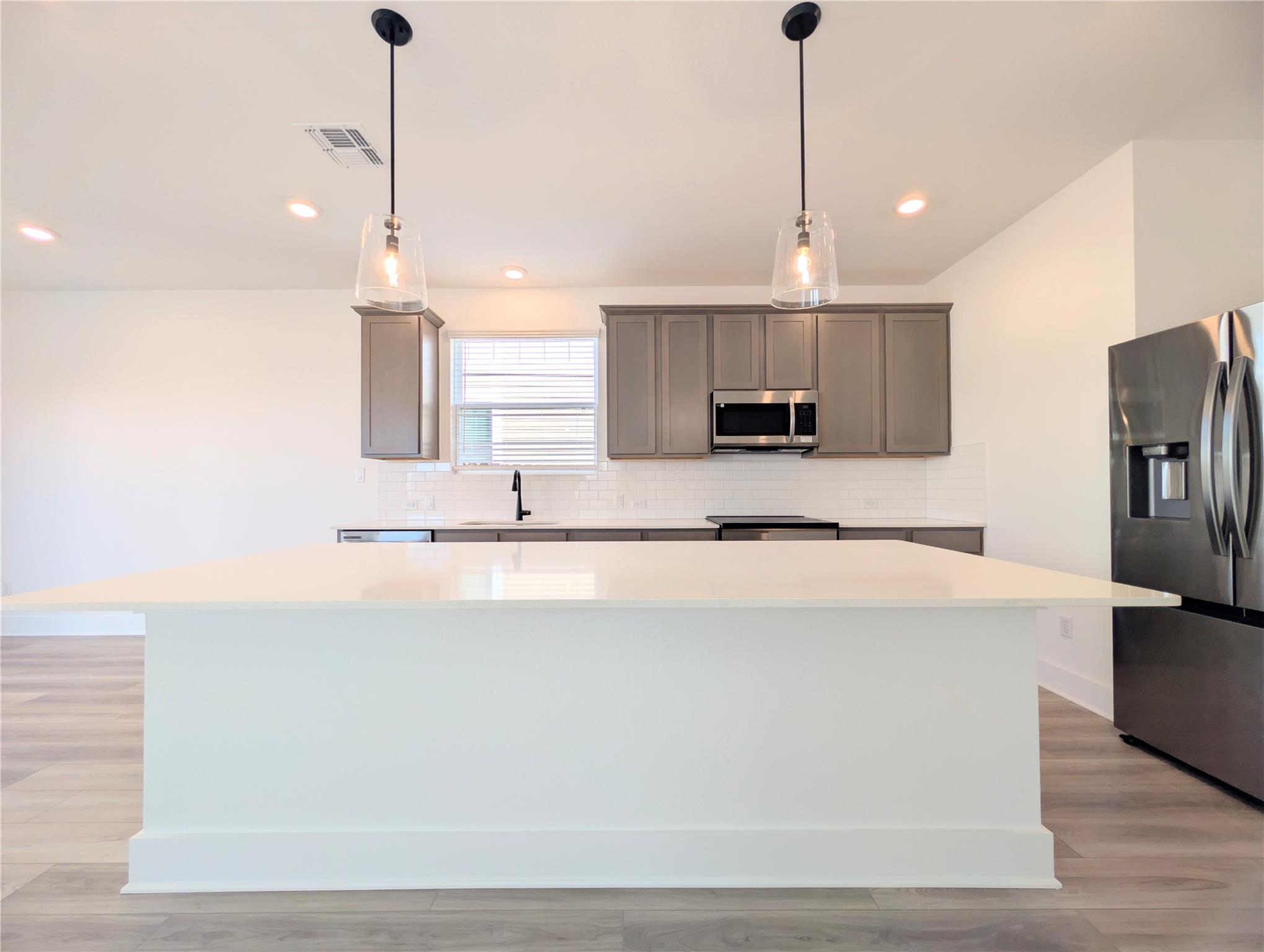 206 Kislingbury Ln # 96, Kyle, TX 78640