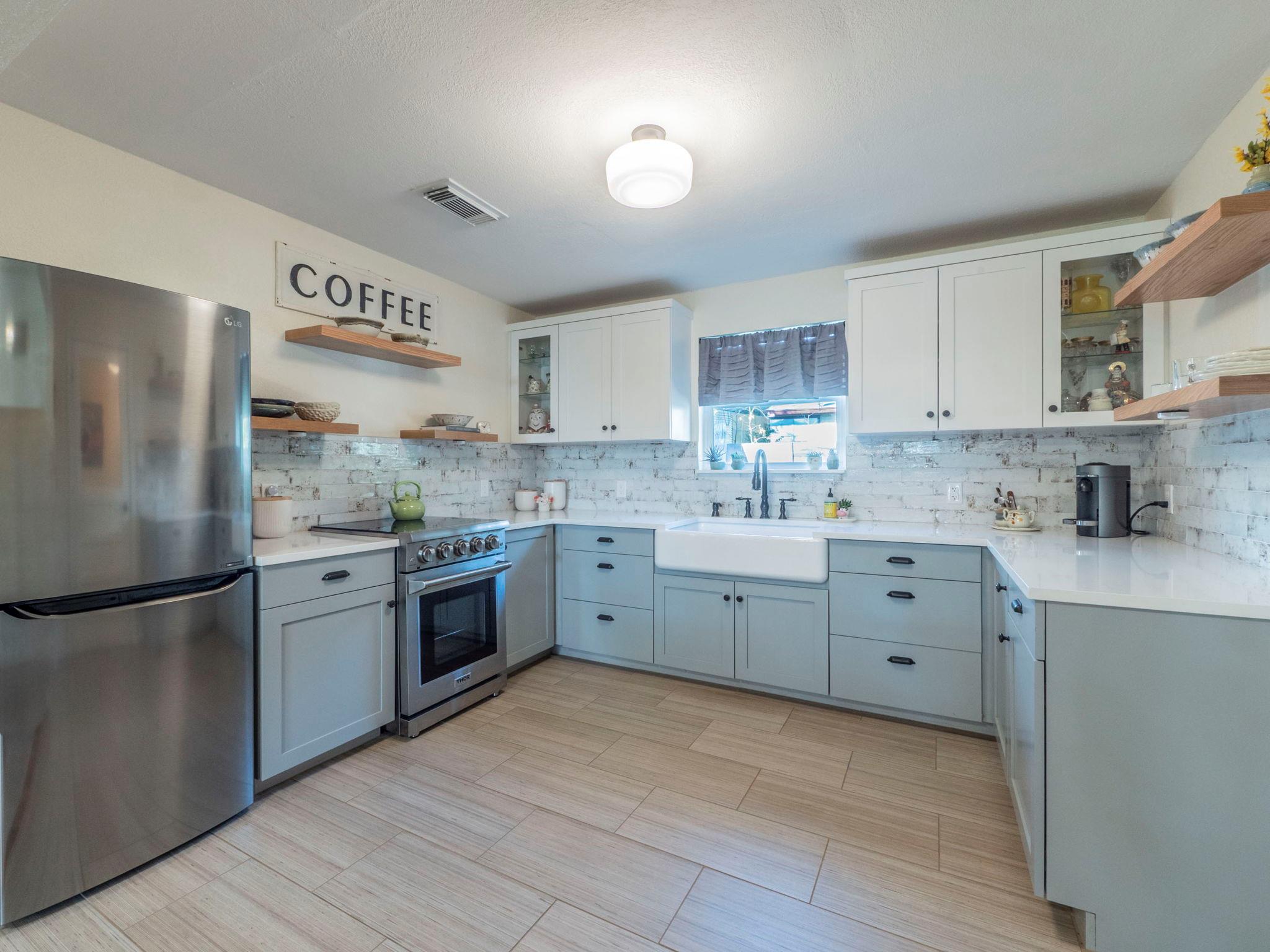 11012 3rd St, Jonestown, TX 78645