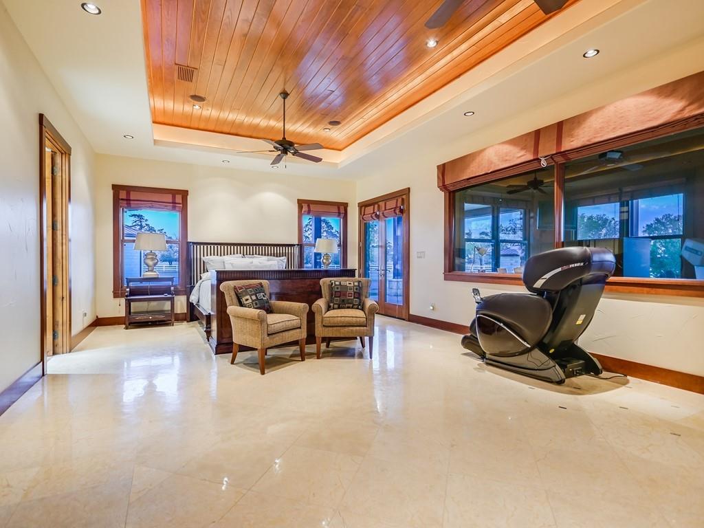 1584 County Road 226 Rd, Giddings, TX 78942