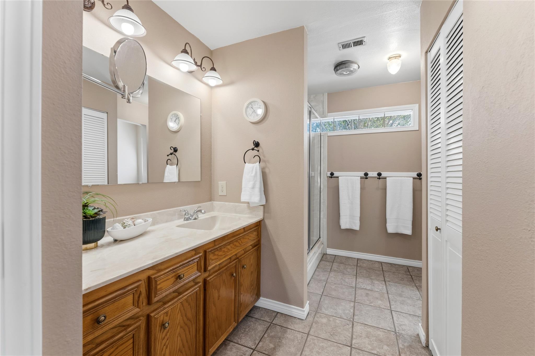 306 Starview Dr, Georgetown, TX 78628