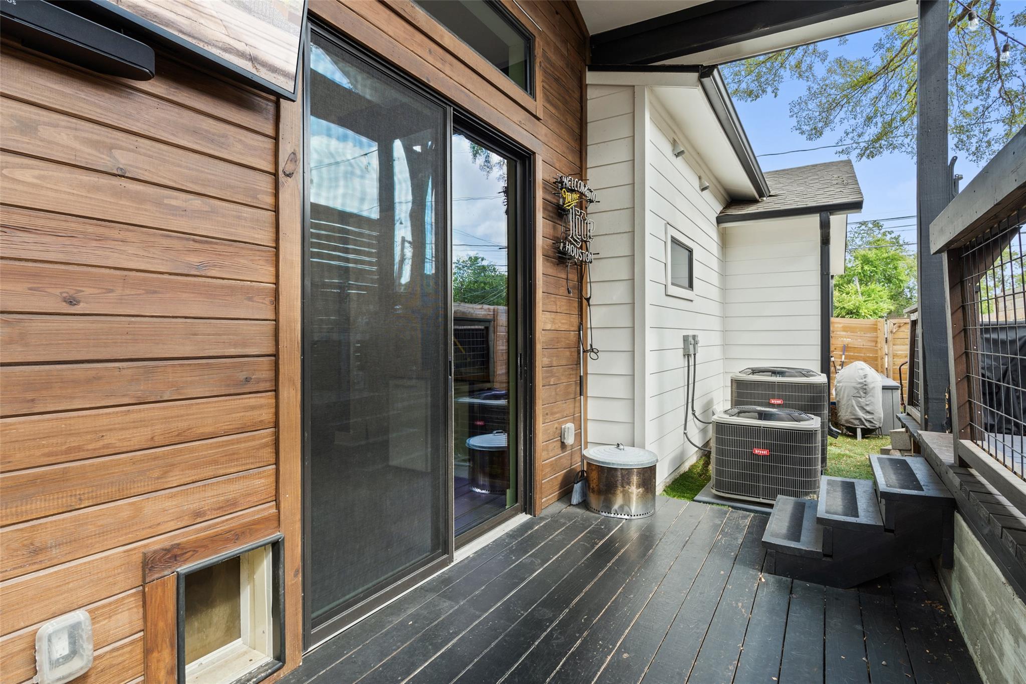 2917 E 13th St, Austin, TX 78702