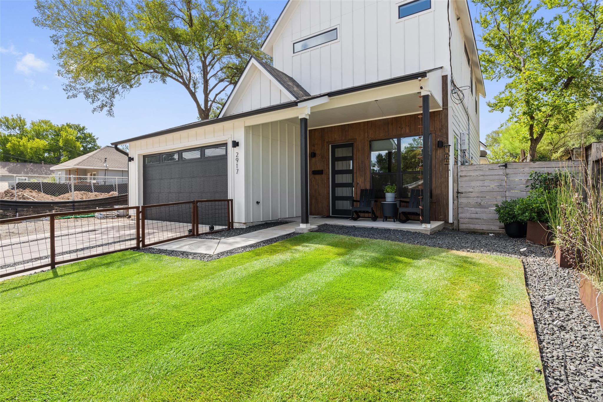 2917 E 13th St, Austin, TX 78702