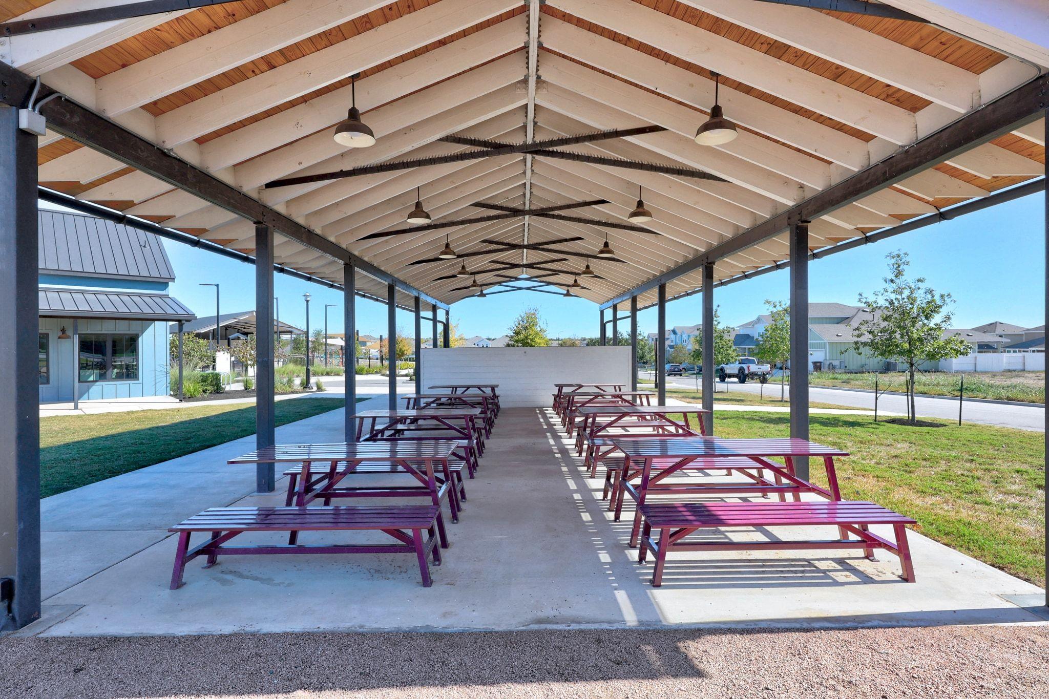 137 Appleberry Ln, Elgin, TX 78621