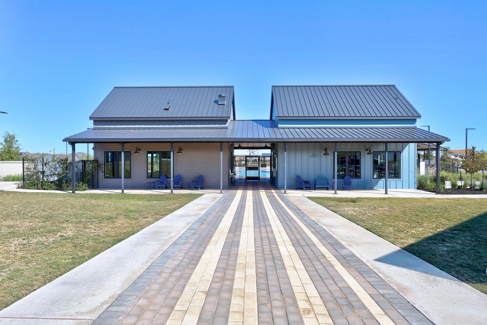 137 Appleberry Ln, Elgin, TX 78621