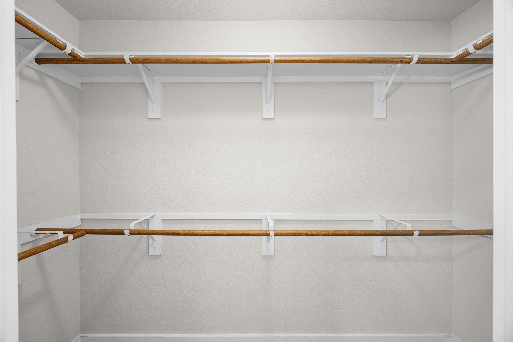 137 Appleberry Ln, Elgin, TX 78621