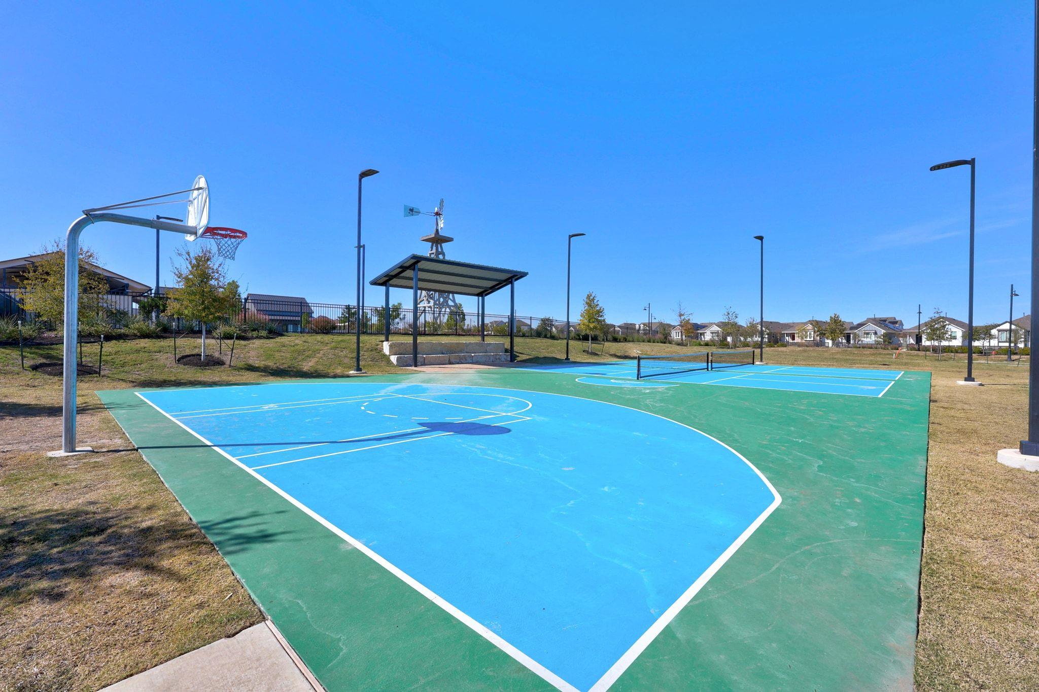 137 Appleberry Ln, Elgin, TX 78621