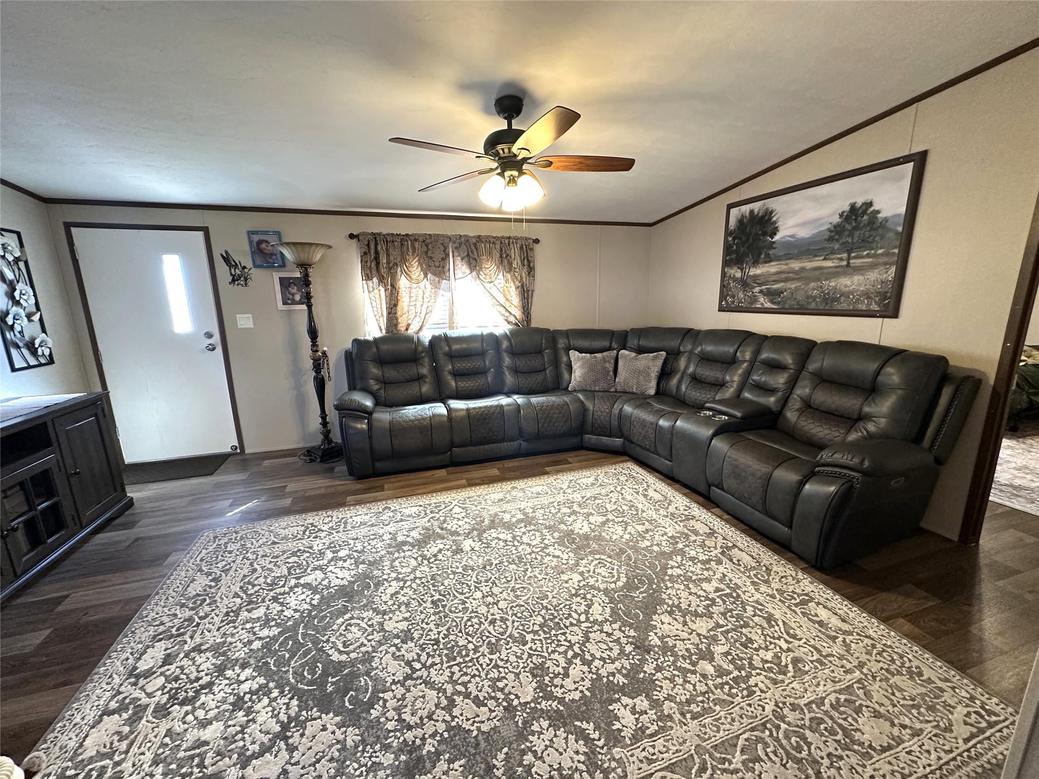 717 East LaFayette St, La Grange, TX 78945