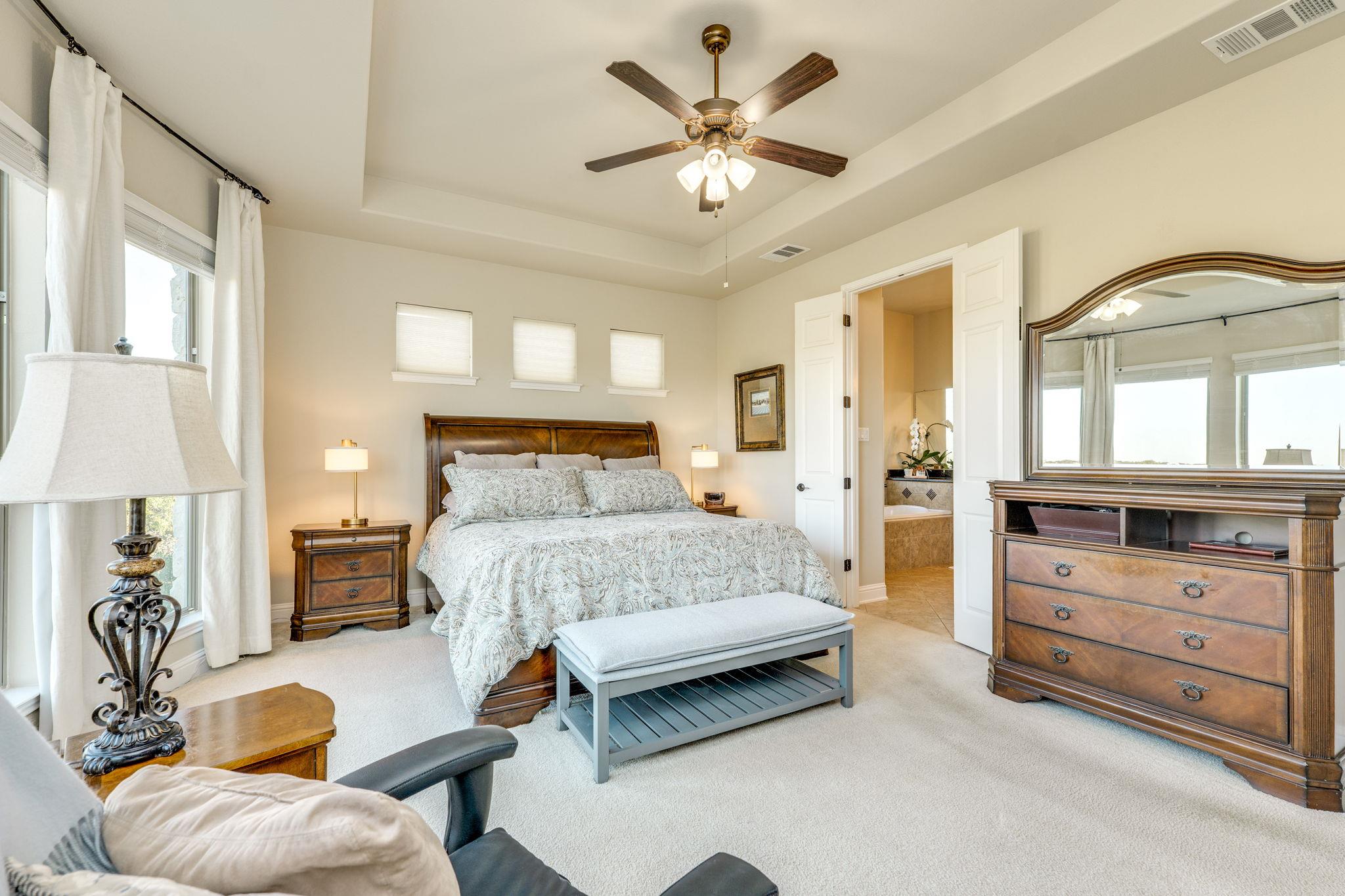 306 Tavish Trl, Austin, TX 78738