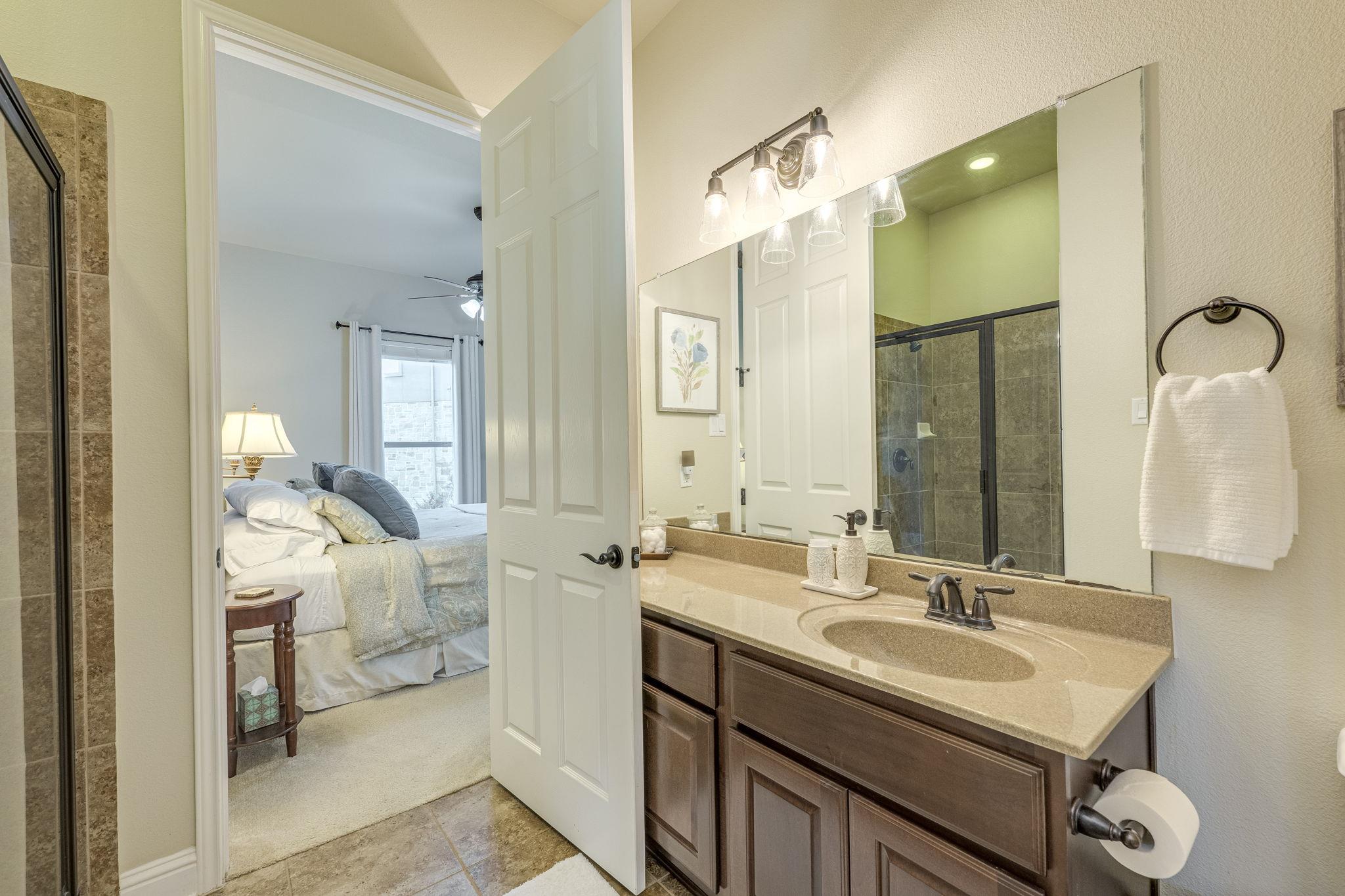 306 Tavish Trl, Austin, TX 78738