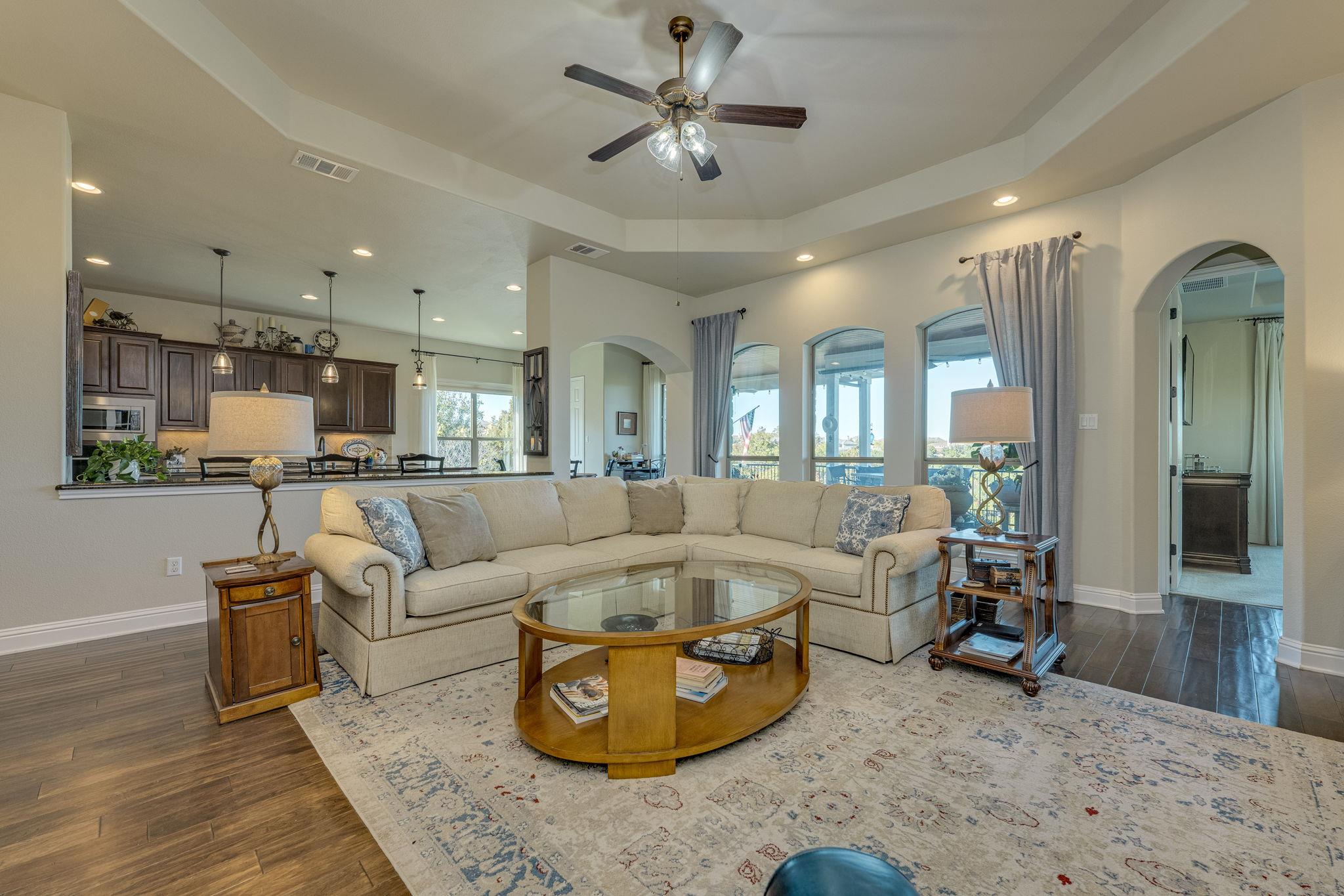 306 Tavish Trl, Austin, TX 78738