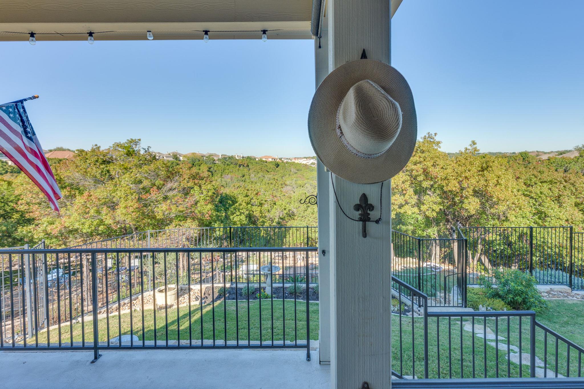 306 Tavish Trl, Austin, TX 78738