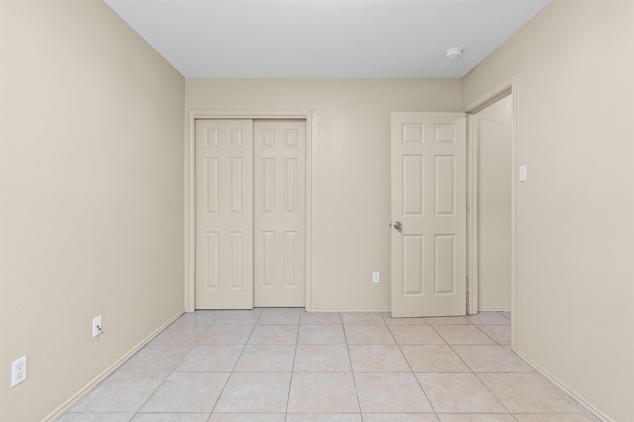 317 Tudor House Rd, Pflugerville, TX 78660