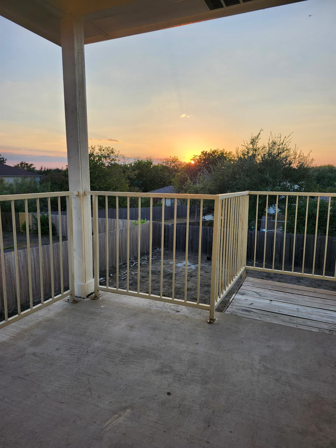 317 Tudor House Rd, Pflugerville, TX 78660