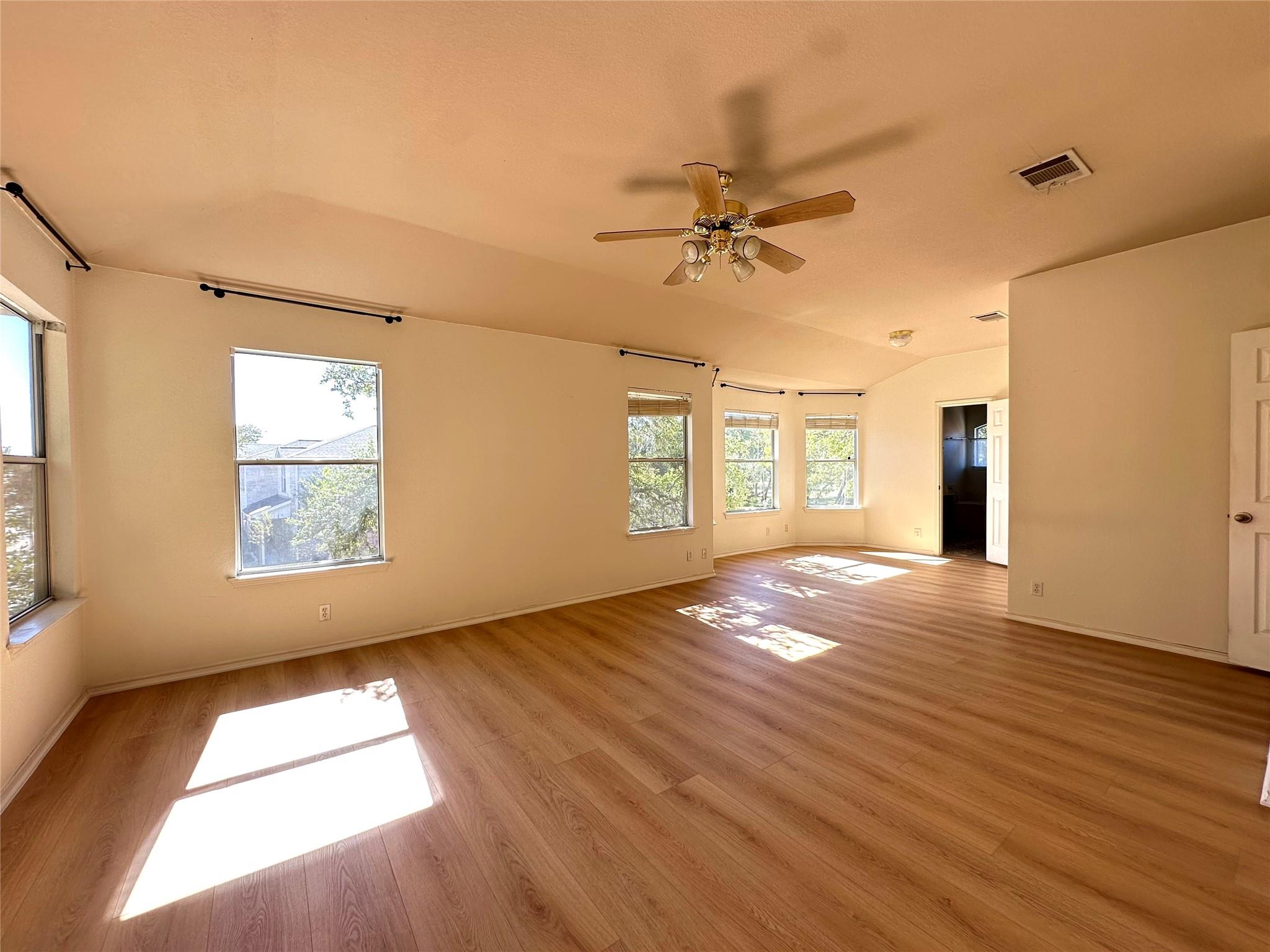 2300 Natalie Cv, Cedar Park, TX 78613