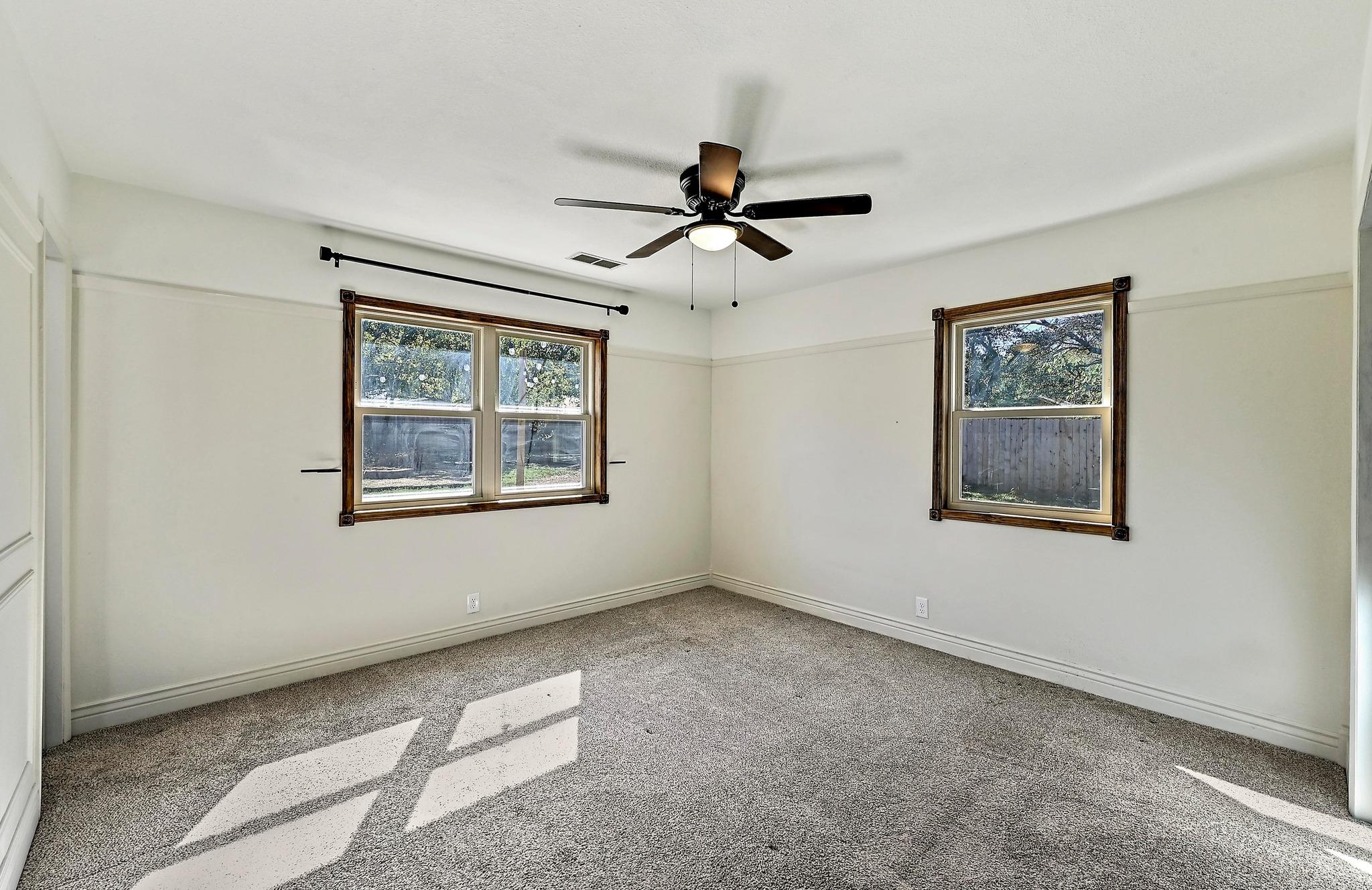 551 N Grange St, Bertram, TX 78605