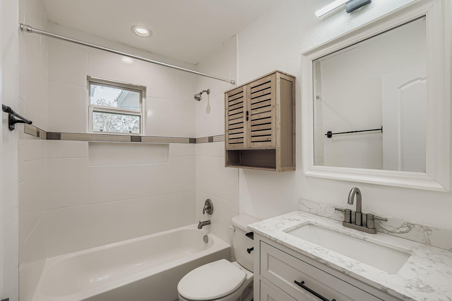 112 Tenorio St, Kyle, TX 78640