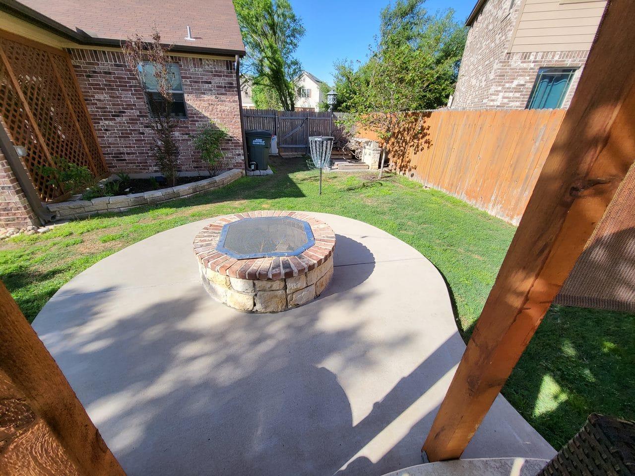 913 Water Hyacinth Loop, Leander, TX 78641