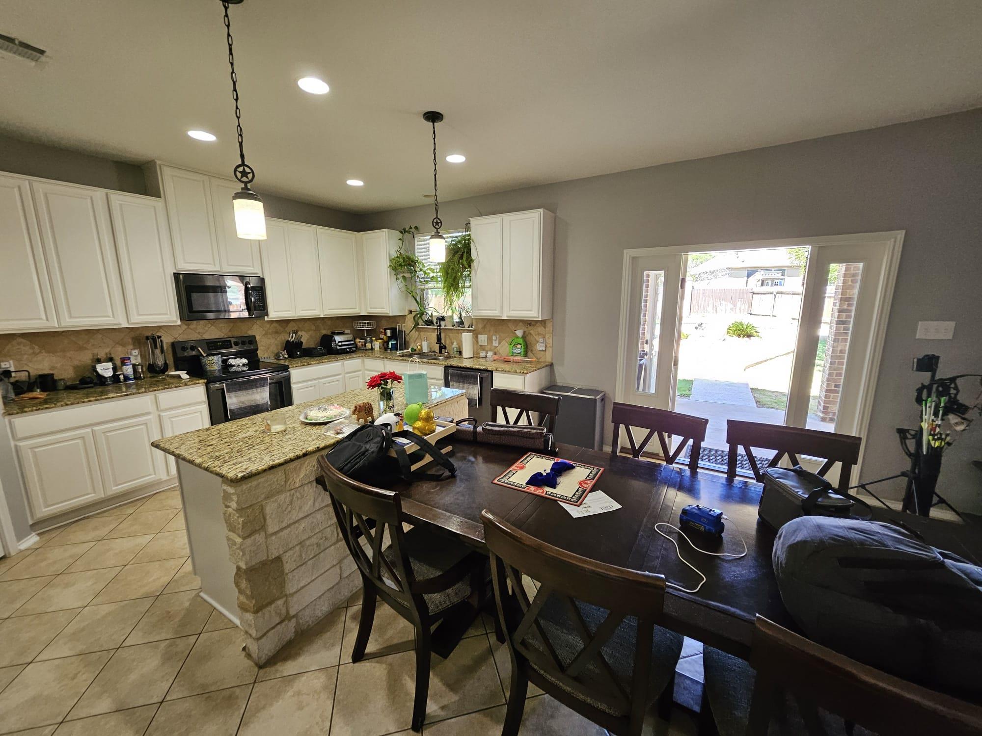 913 Water Hyacinth Loop, Leander, TX 78641