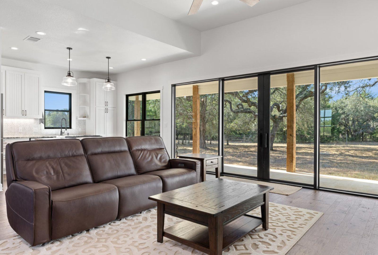 340 Mark Young Rd, Smithville, TX 78957