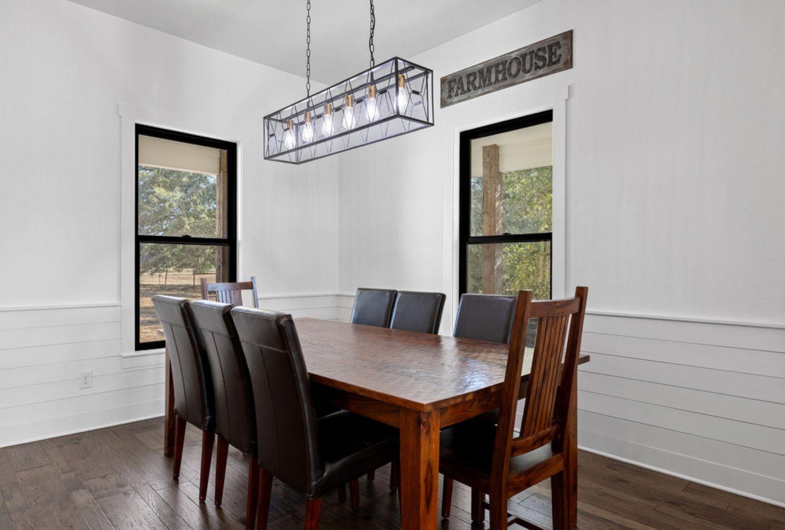 340 Mark Young Rd, Smithville, TX 78957